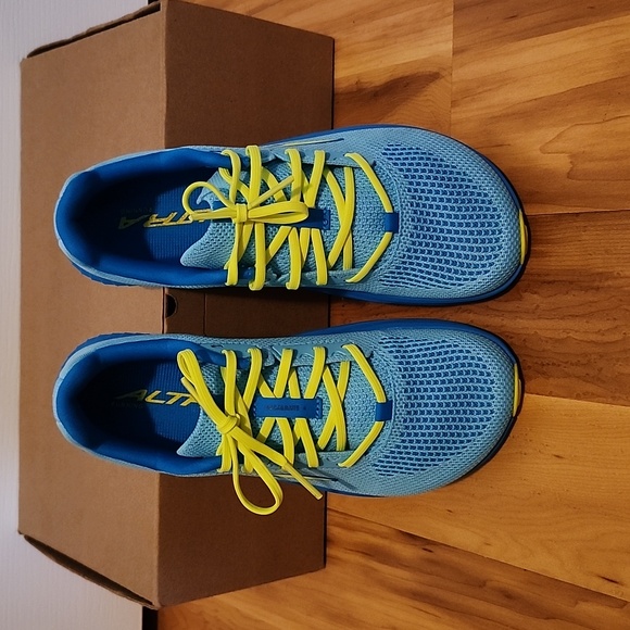 Women's Altra Escalante 4 - Size 8 - Picture 4 of 8